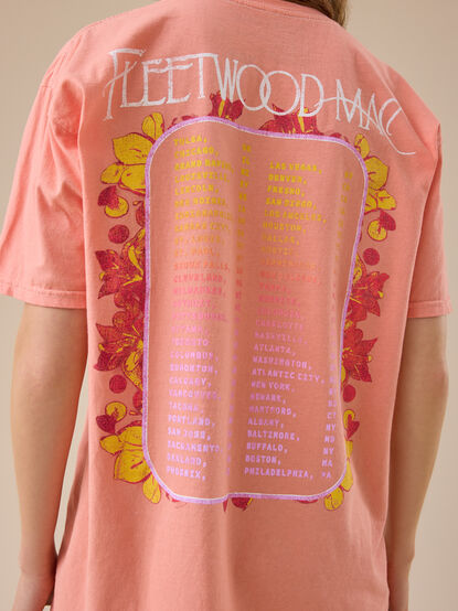 Fleetwood Mac Graphic Tee - TULLABEE