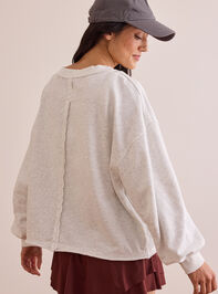 In The Moment Pullover Detail 4 - TULLABEE