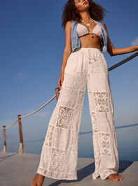 Hibiscus Patchwork Crochet Pant - TULLABEE