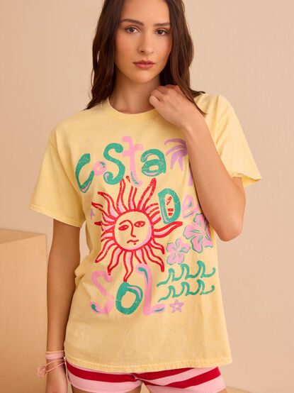 Costa Del Sol Graphic Tee - TULLABEE