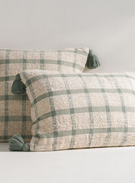 Angelica Pillow - TULLABEE