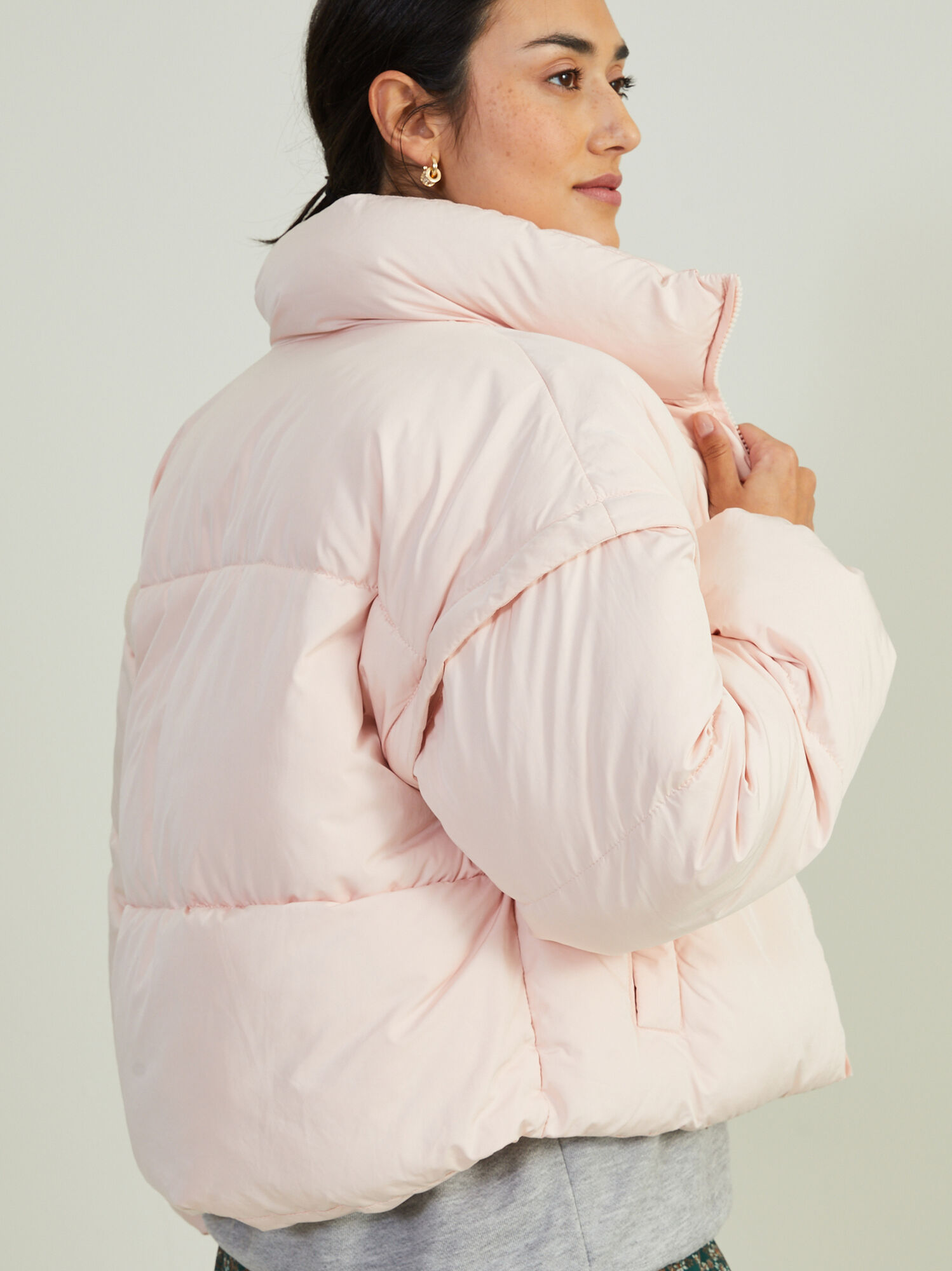 Bershka pink puffer jacket shop