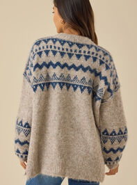 Ellen Oversized Wool Sweater Detail 6 - TULLABEE