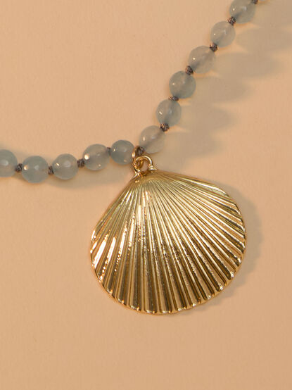 Scallop Shell Beaded Necklace - TULLABEE