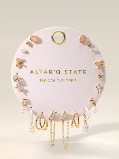 18K Gold Elegant Essentials Earring Set - TULLABEE