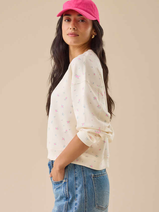 Finley Floral Mama Sweatshirt Detail 3 - TULLABEE