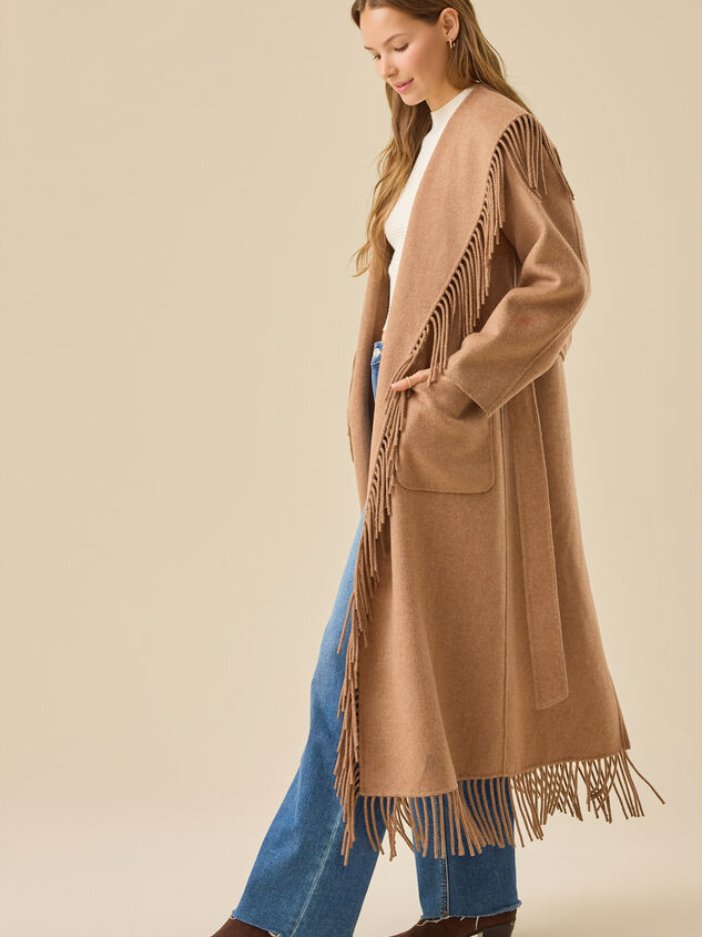 Juliette Wool Coat Detail 5 - TULLABEE