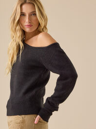 Kinsley Asymmetrical Knit Sweater Detail 3 - TULLABEE