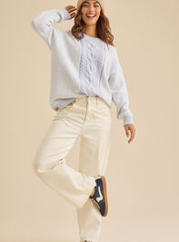 Lilly Oversized Cable Sweater Detail 2 - TULLABEE