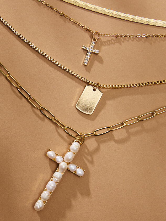 Cross and Dog Tag Gold Layered Necklace Detail 2 - TULLABEE