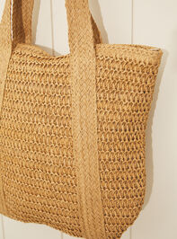 Woven Straw Beach Tote Bag Detail 2 - TULLABEE