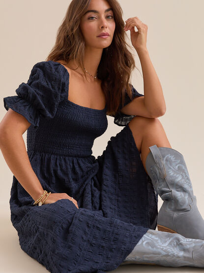 Mylee Textured Midi Dress - TULLABEE