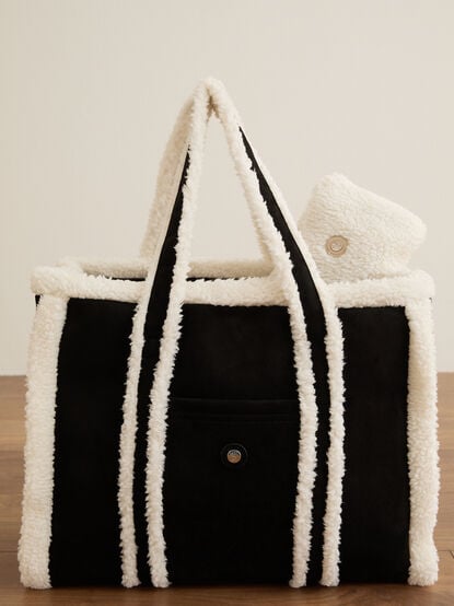 Yukon Sherpa Lined Tote Bag - TULLABEE