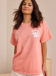 Forever Chasing Sunsets Graphic Tee Detail 3 - TULLABEE