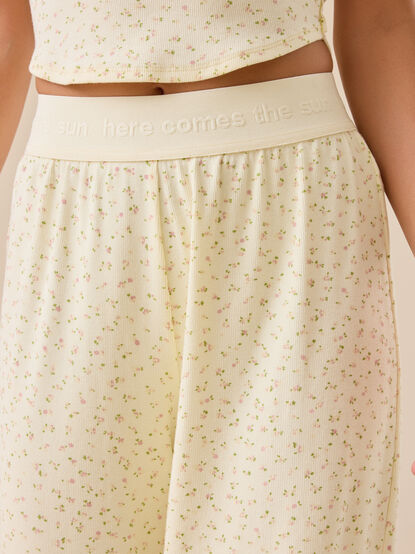 Ivy Ditsy Floral Wide Leg Pants - TULLABEE