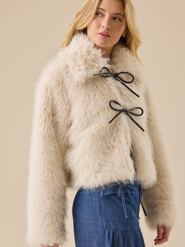 Elodie Tie Front Fur Jacket Detail 5 - TULLABEE