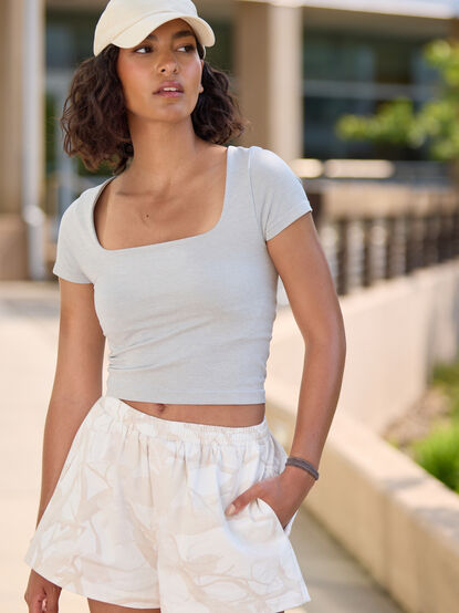 Square Up Short Sleeve Top - TULLABEE