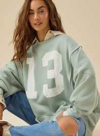 13 Graphic Pullover Detail 4 - TULLABEE