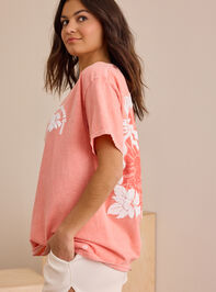 Forever Chasing Sunsets Graphic Tee Detail 4 - TULLABEE