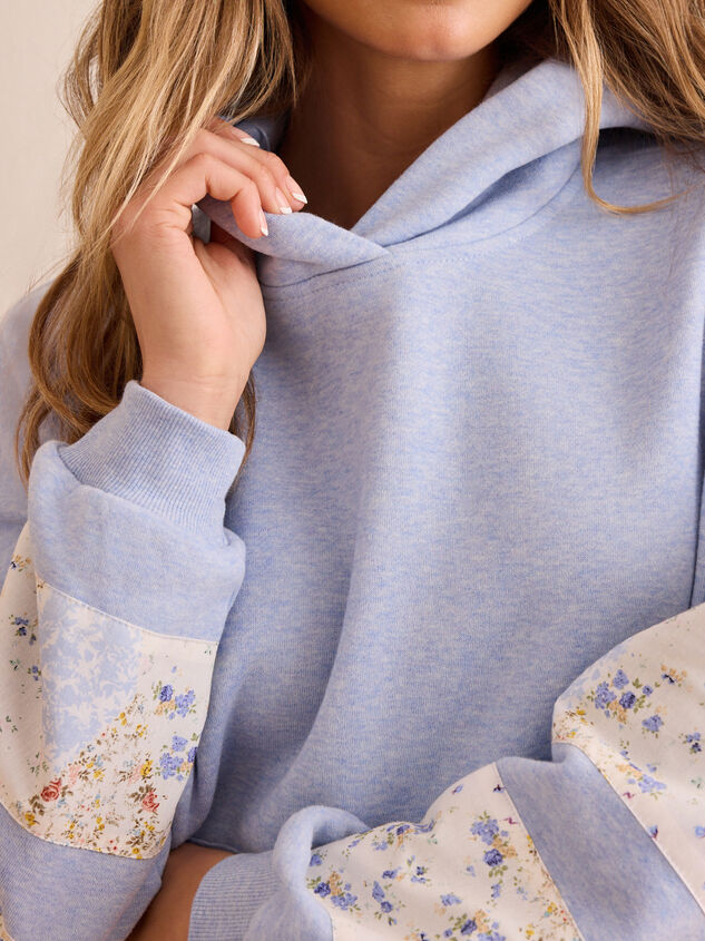 Champ Patchwork Hoodie Detail 3 - TULLABEE