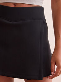 Supersoft Crossover Skort Detail 2 - TULLABEE