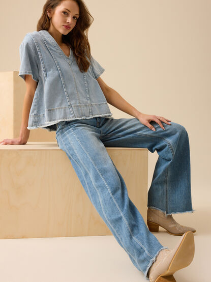 Hanah Denim Top - TULLABEE