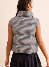 Gingham Goals Puffer Vest Detail 4 - TULLABEE