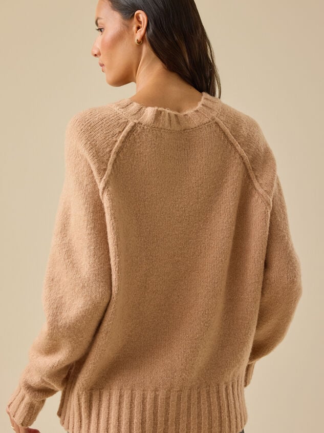 Laurel Raglan Sweater Detail 4 - TULLABEE