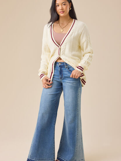 Estella Baggy Jeans - TULLABEE