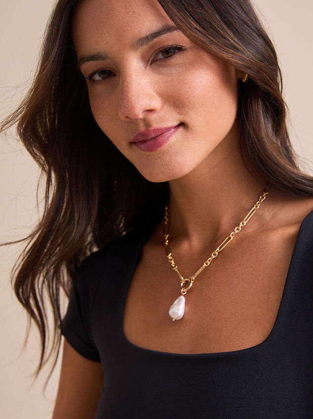 Everyday Seamless Top Detail 3 - TULLABEE