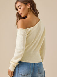 Kinsley Asymmetrical Knit Sweater Detail 5 - TULLABEE