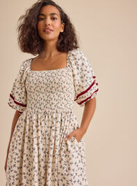 Ella Floral Velvet Mama Dress Detail 2 - TULLABEE
