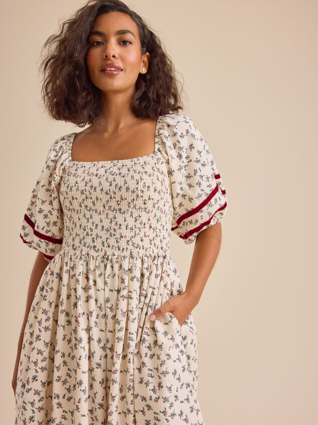 Ella Floral Velvet Mama Dress Detail 2 - TULLABEE