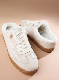 Maisie Plush Slide Sneakers Detail 2 - TULLABEE