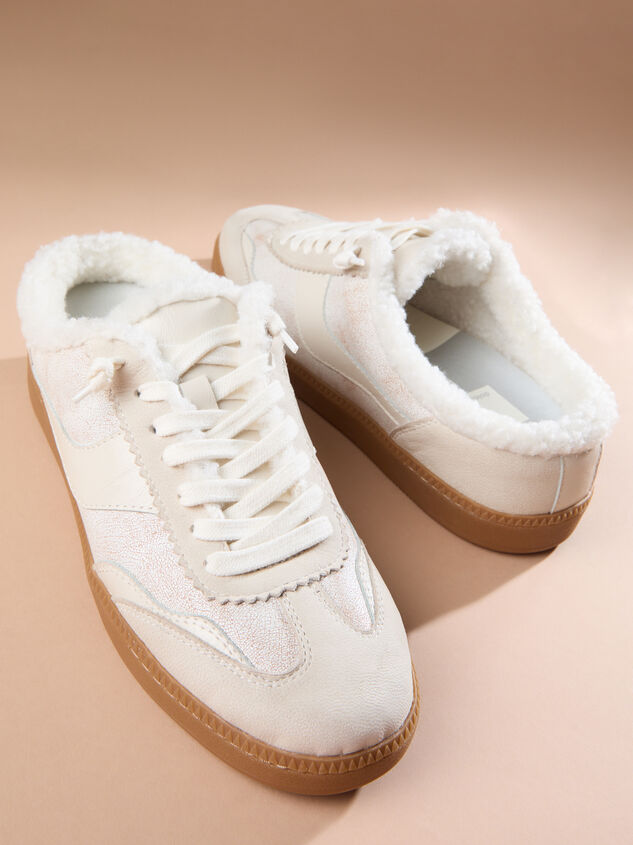 Maisie Plush Slide Sneakers Detail 2 - TULLABEE