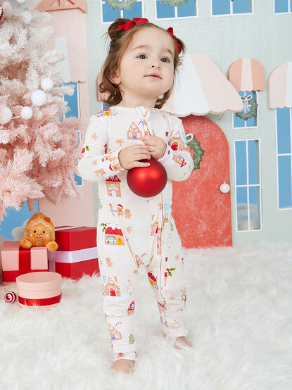 Gingerbread House Footie - TULLABEE
