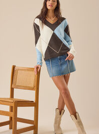 Mika Argyle Sweater Detail 2 - TULLABEE