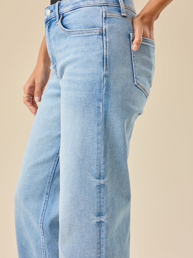 Heidi Straight Leg Jean Detail 3 - TULLABEE