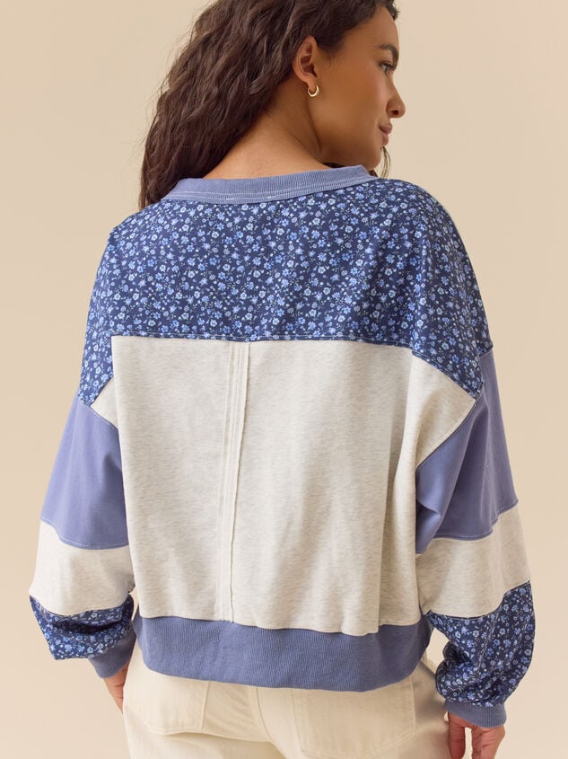 Pressure Mixed Floral Pullover Detail 5 - TULLABEE