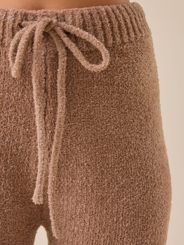 Chelsea Chenille Pant Set Detail 2 - TULLABEE