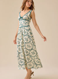 Rebeka Toile Maxi Dress Detail 3 - TULLABEE