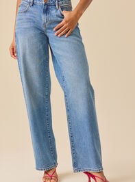 Kelley Straight Leg Jeans Detail 2 - TULLABEE