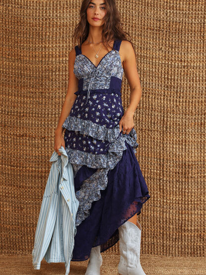 Adernlia Floral Maxi Dress - TULLABEE
