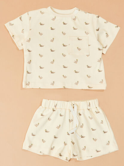 Duck Duck Cute Top and Shorts Set - TULLABEE