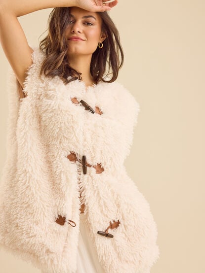 Tatia Faux Fur Vest - TULLABEE