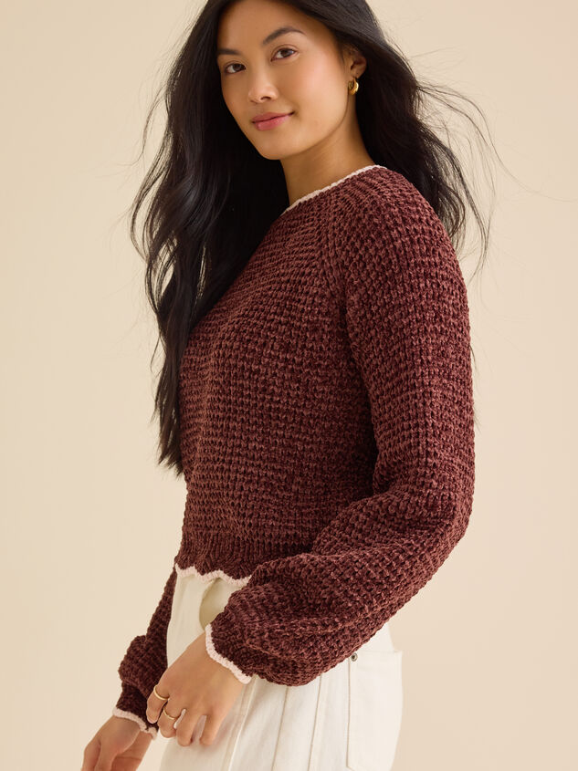 Amber Scalloped Trim Sweater Detail 3 - TULLABEE