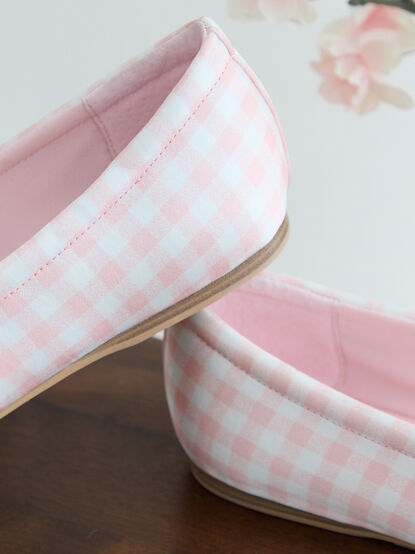 Reyes Flats x Byrdie Golf By Dolce Vita - TULLABEE