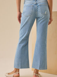 Laurie Flare Jeans Detail 5 - TULLABEE