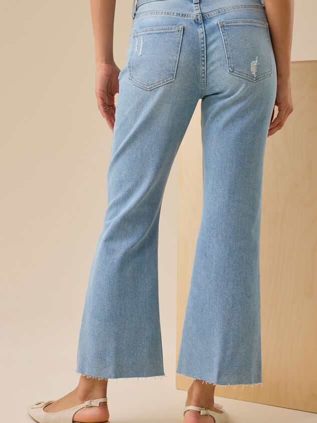 Laurie Flare Jeans Detail 5 - TULLABEE