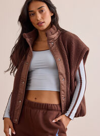 Summit Sherpa Button Vest - TULLABEE